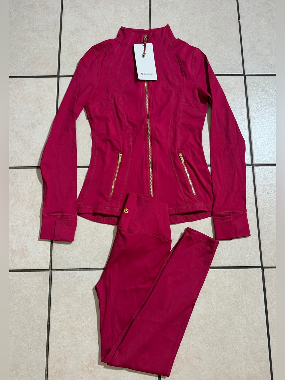 lululemon athletica Fuchsia Pink Zip Jacket & Leggings Set